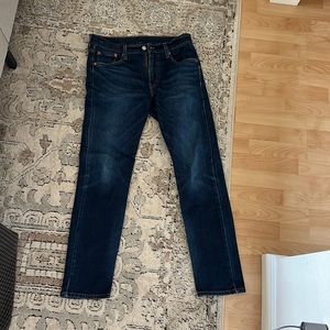 Levi jeans